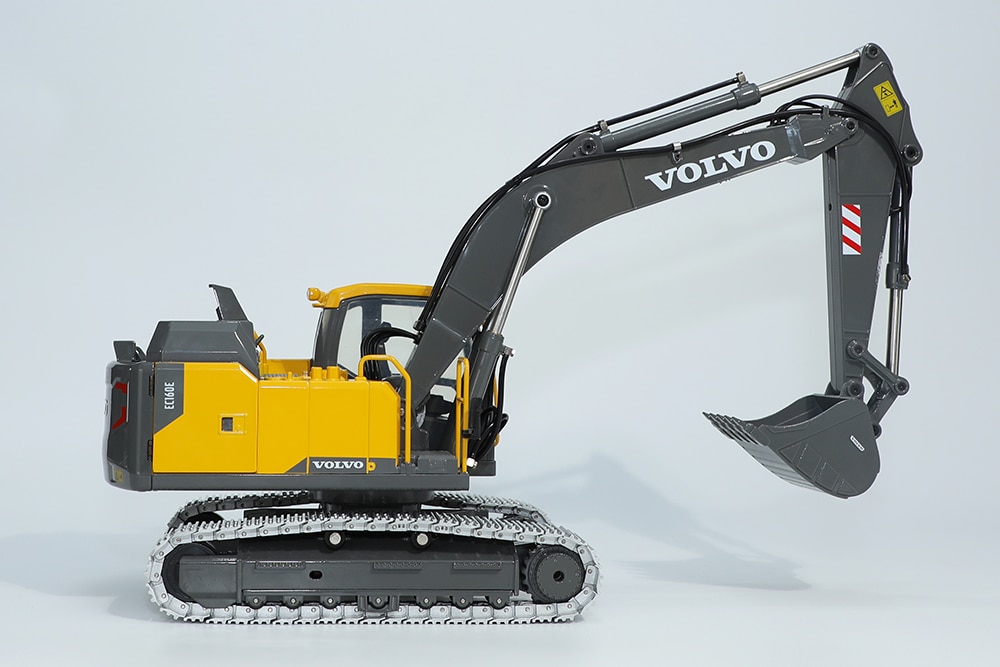double e excavator