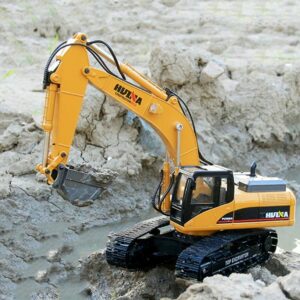 RC Huina 580 Hydraulic Excavator  6